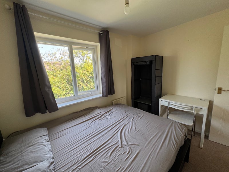 Room Brins Close in Bristol