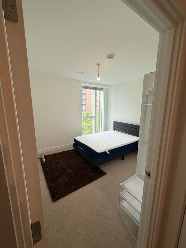 Flat Old Kent Road in Greater London