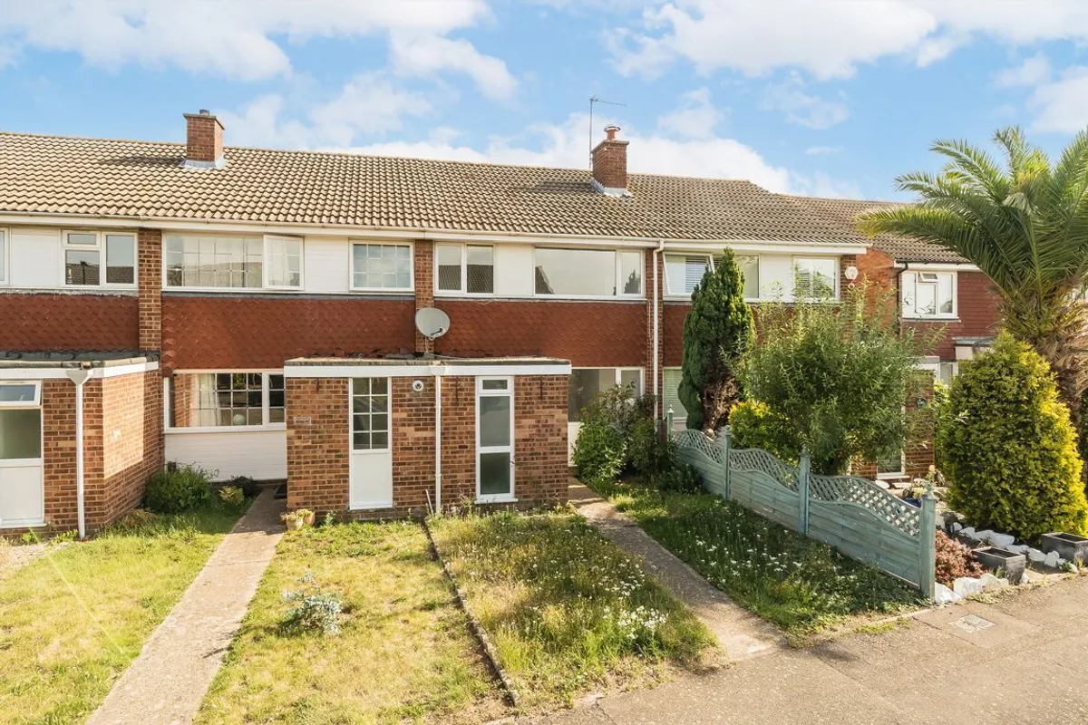 House Wordsworth Road in Greater London