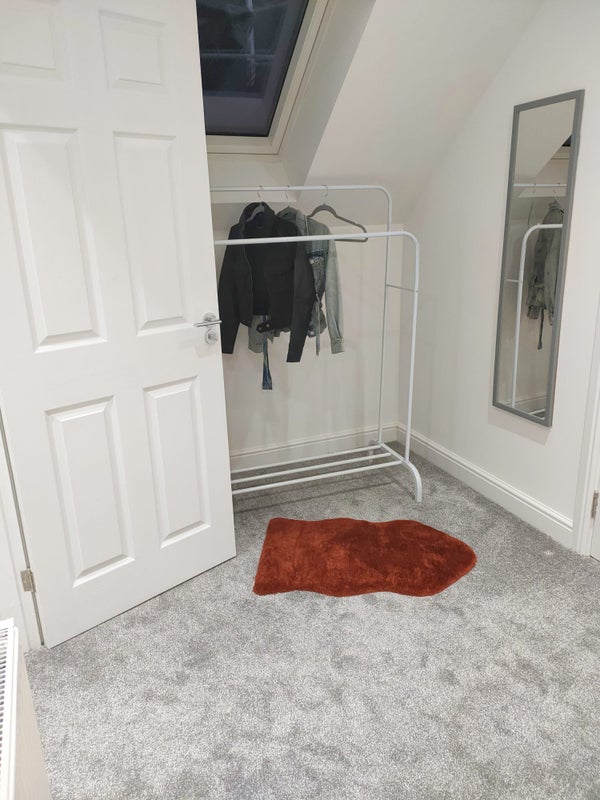 Room Shepherd Court in Nottingham