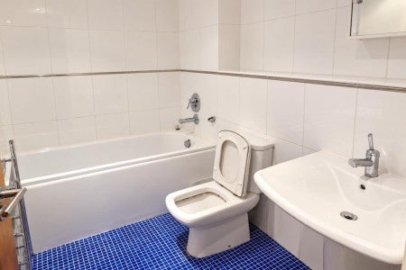 Flat Bath Lane in Newcastle upon Tyne