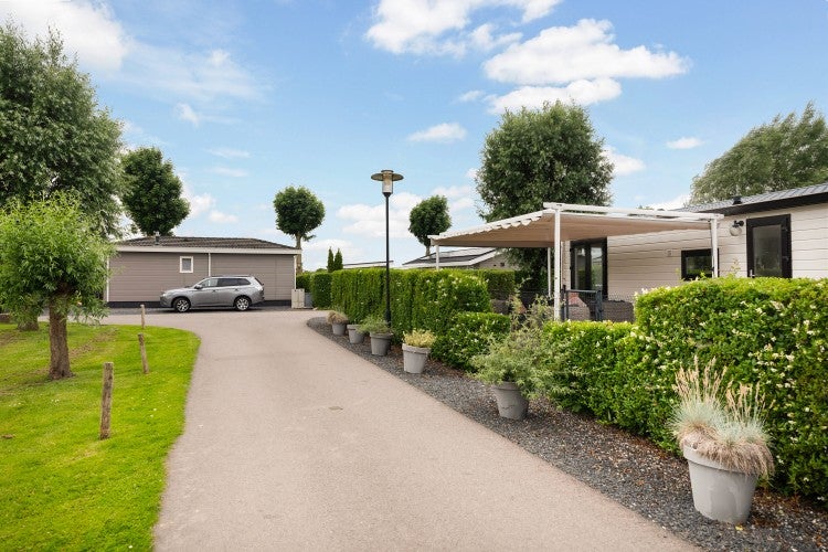 Vrijstaande woning te koop: Westenburg 18, Benschop