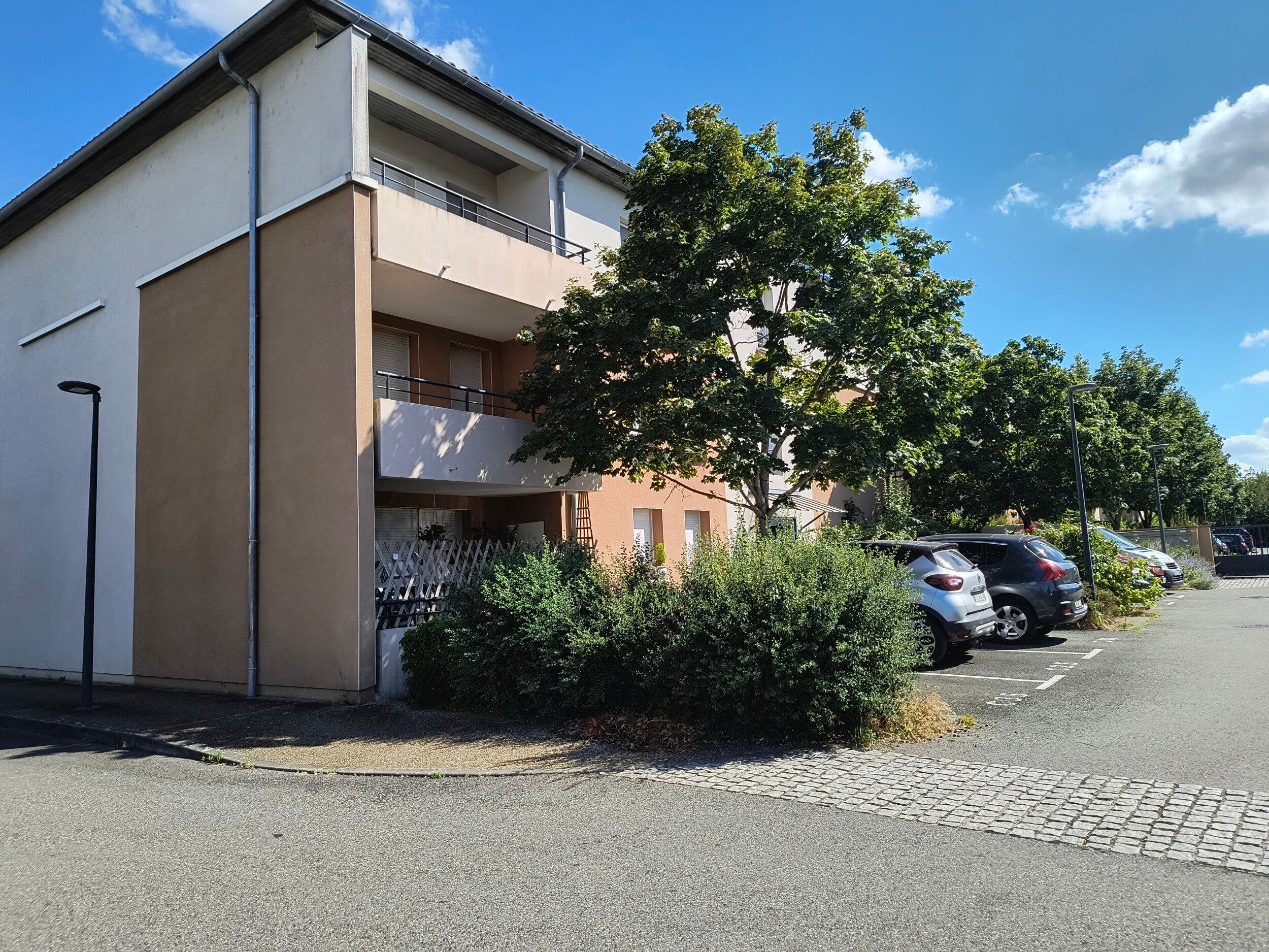 Flat Impasse des Mimosas in Roquettes