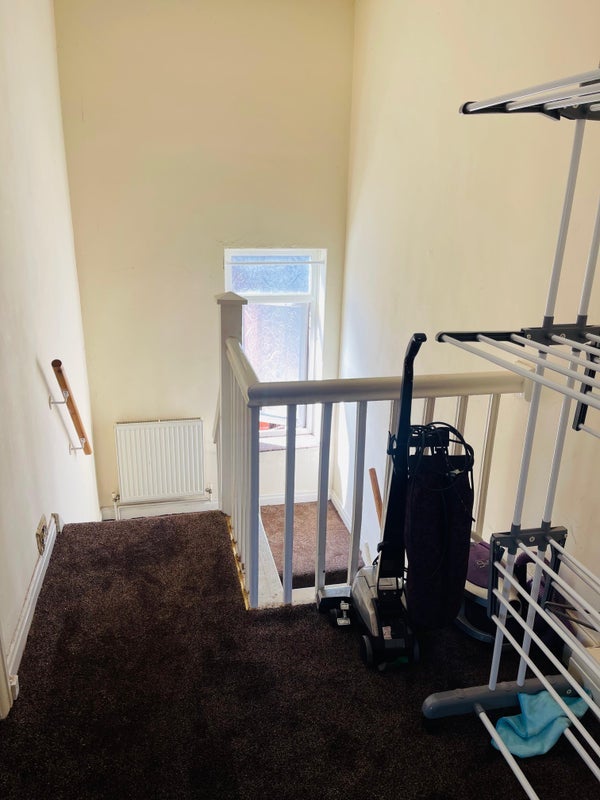 Room Back Roland Road in Bolton