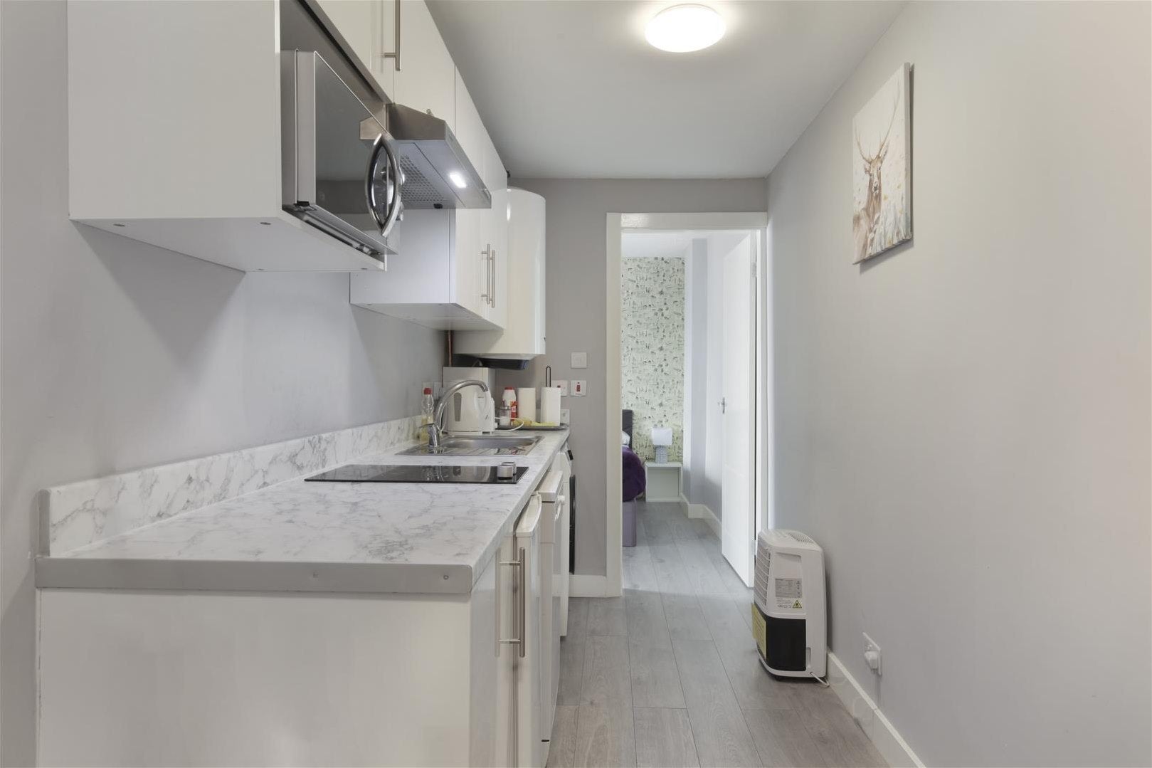 Flat Fernhead Road in City of Westminster