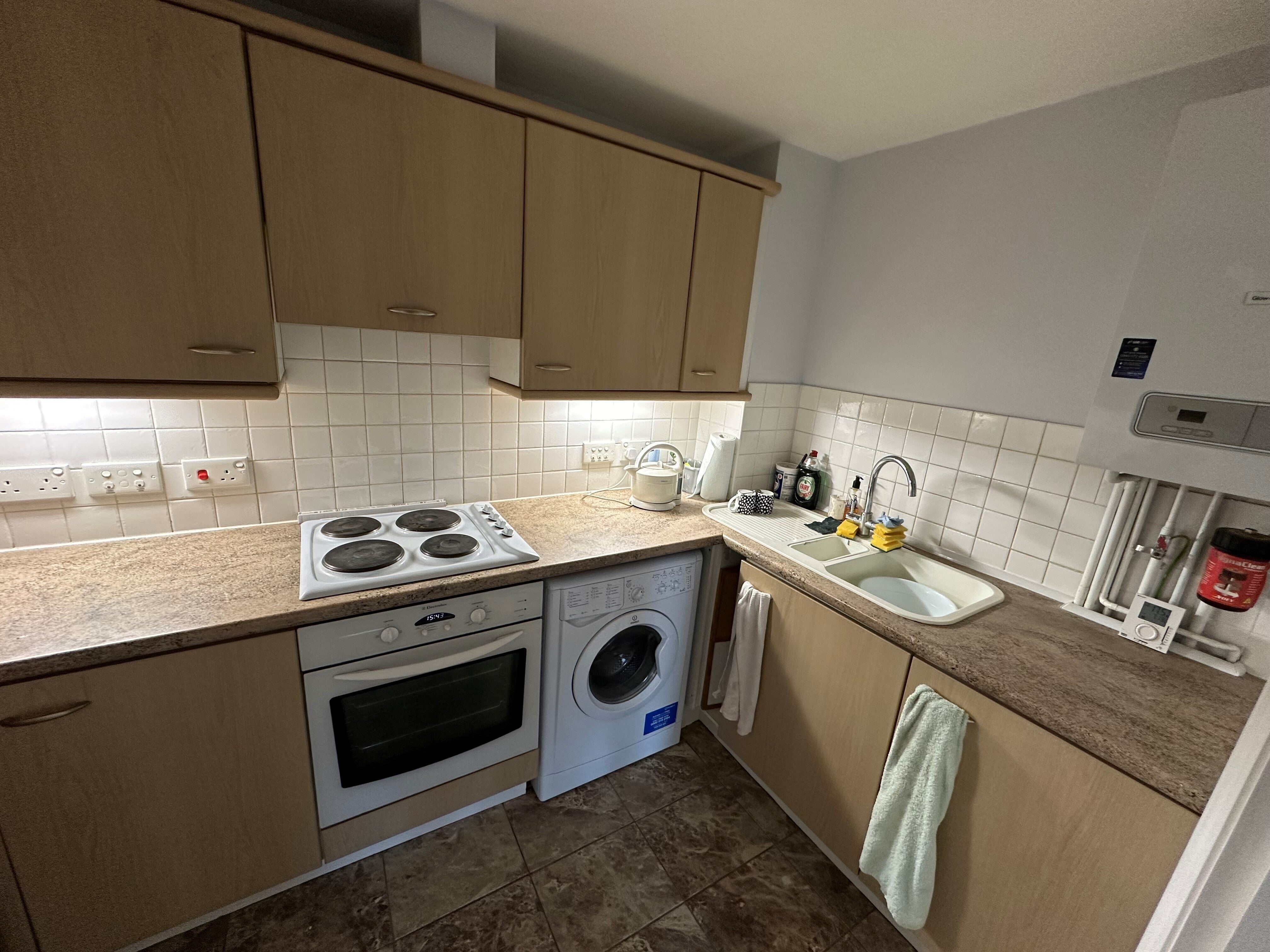 Flat St Annes Close in Badger Farm