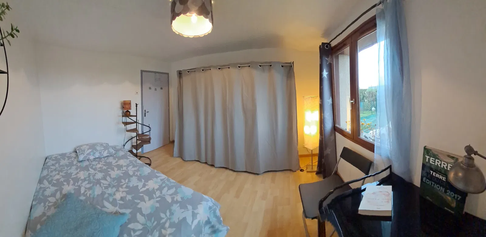 Room Rue de l'Europe in Pierres