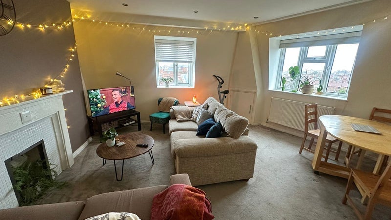 Room Leigham Court Road in Greater London