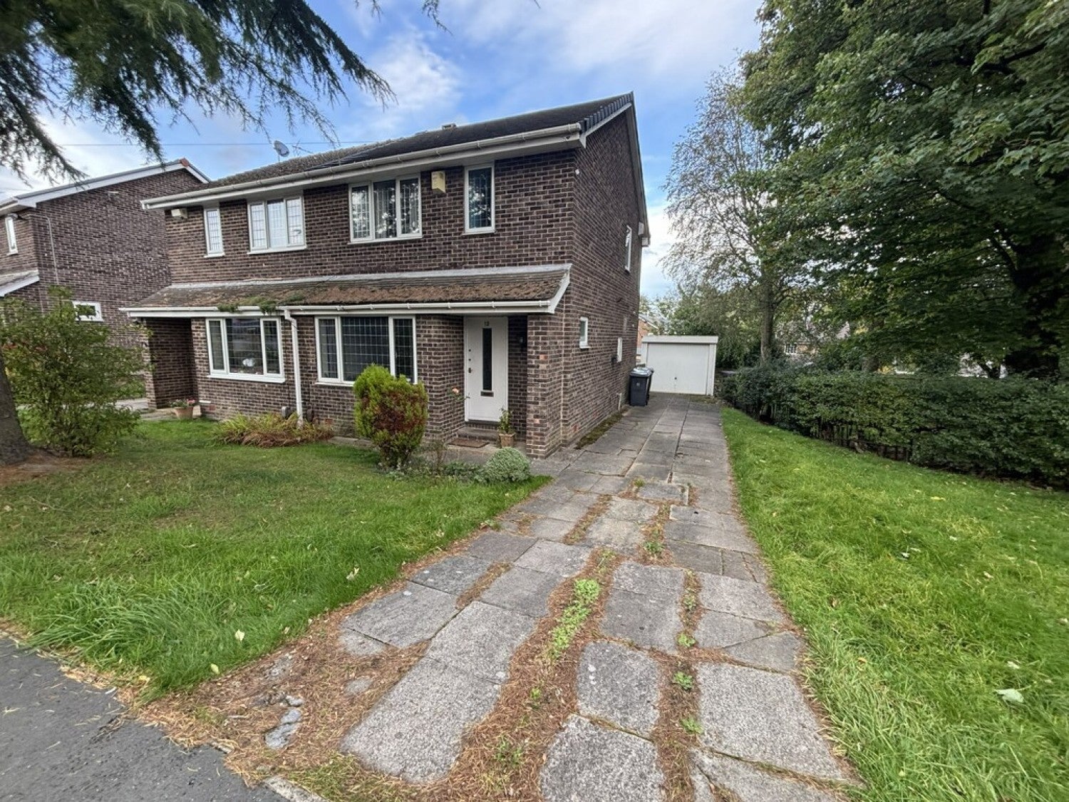 House Peebles Close in Kirklees