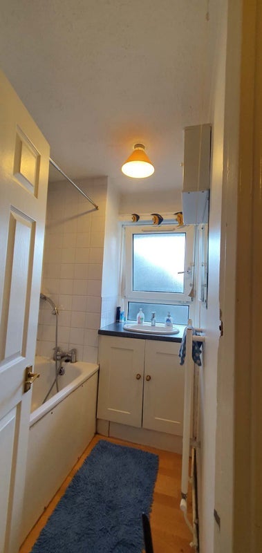 Room Stoford Close in Greater London