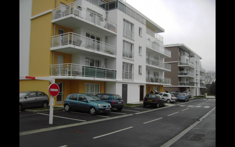 Flat Rue du Faubourg de Neaufles in Gisors