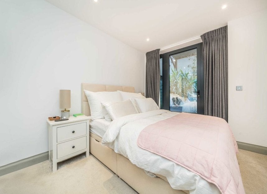 Flat Brighton Road in Greater London