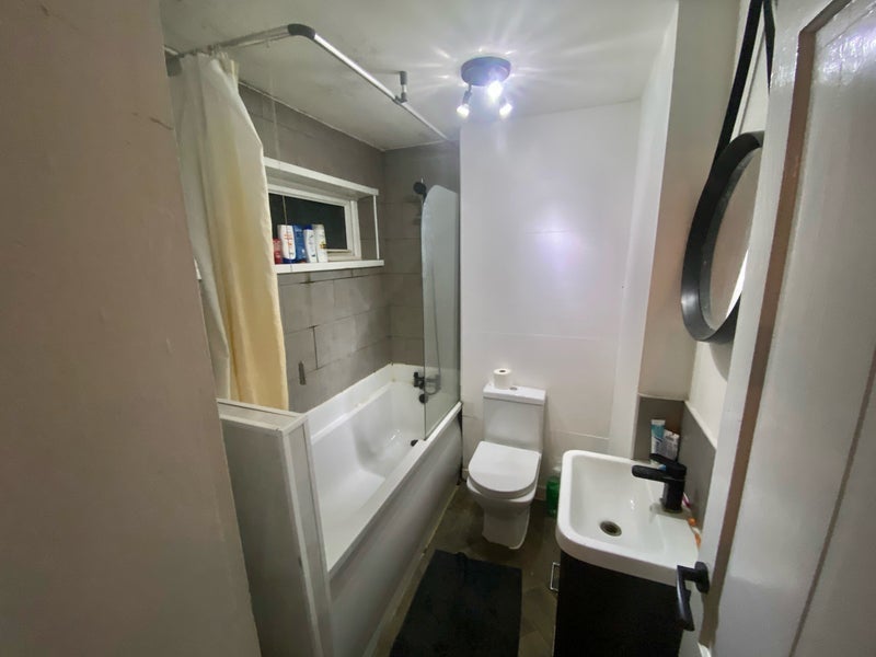 Room Murray Street in Bristol