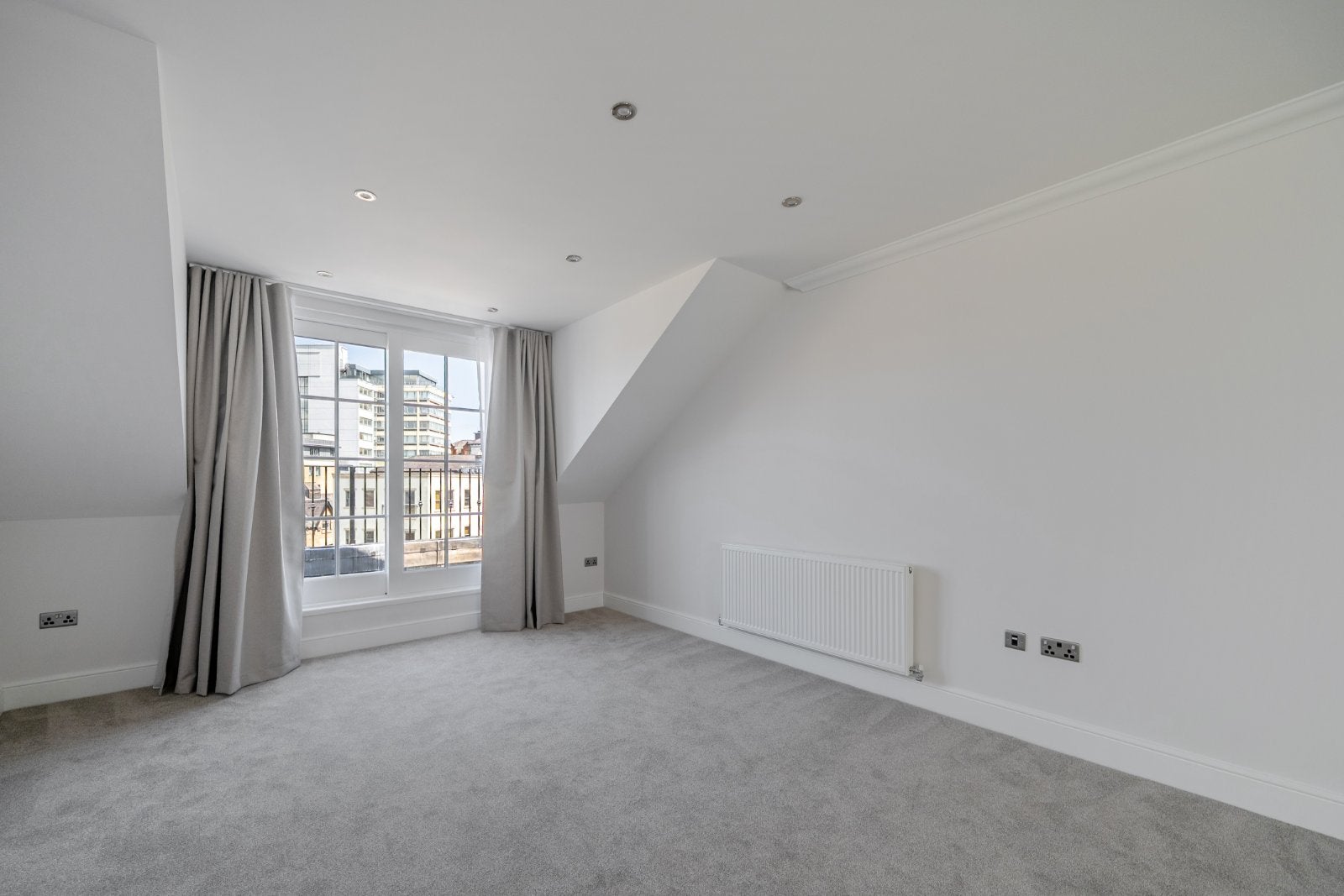 Flat Montpellier Hill in Harrogate