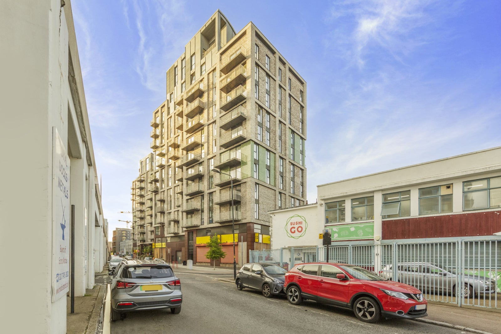 Flat Hoy Street in Greater London