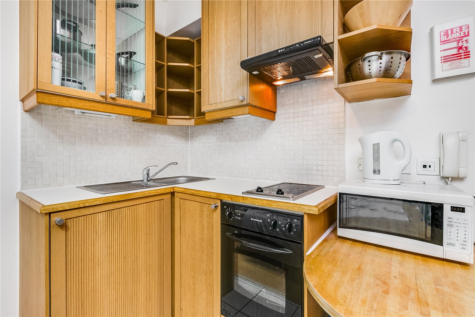 Flat Gloucester Street in City of Westminster