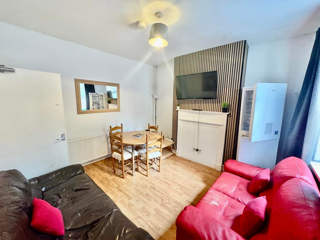 Flat Watkin Street in Nottingham