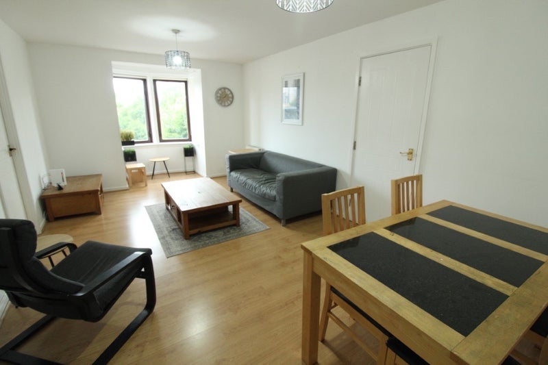 Flat Rutland Court in Glasgow