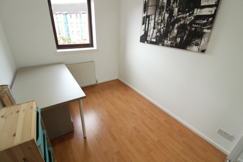 Flat Rutland Court in Glasgow