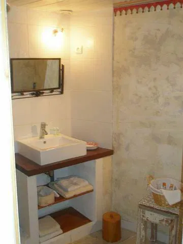 Chambre Chemin des Graves à Villate