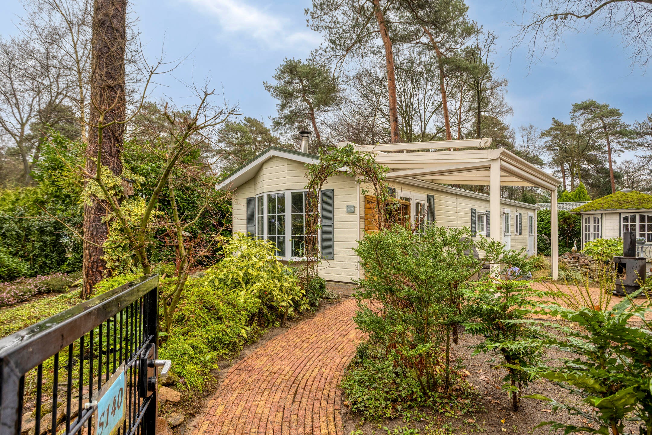 Huis Potdijk 140 in Markelo