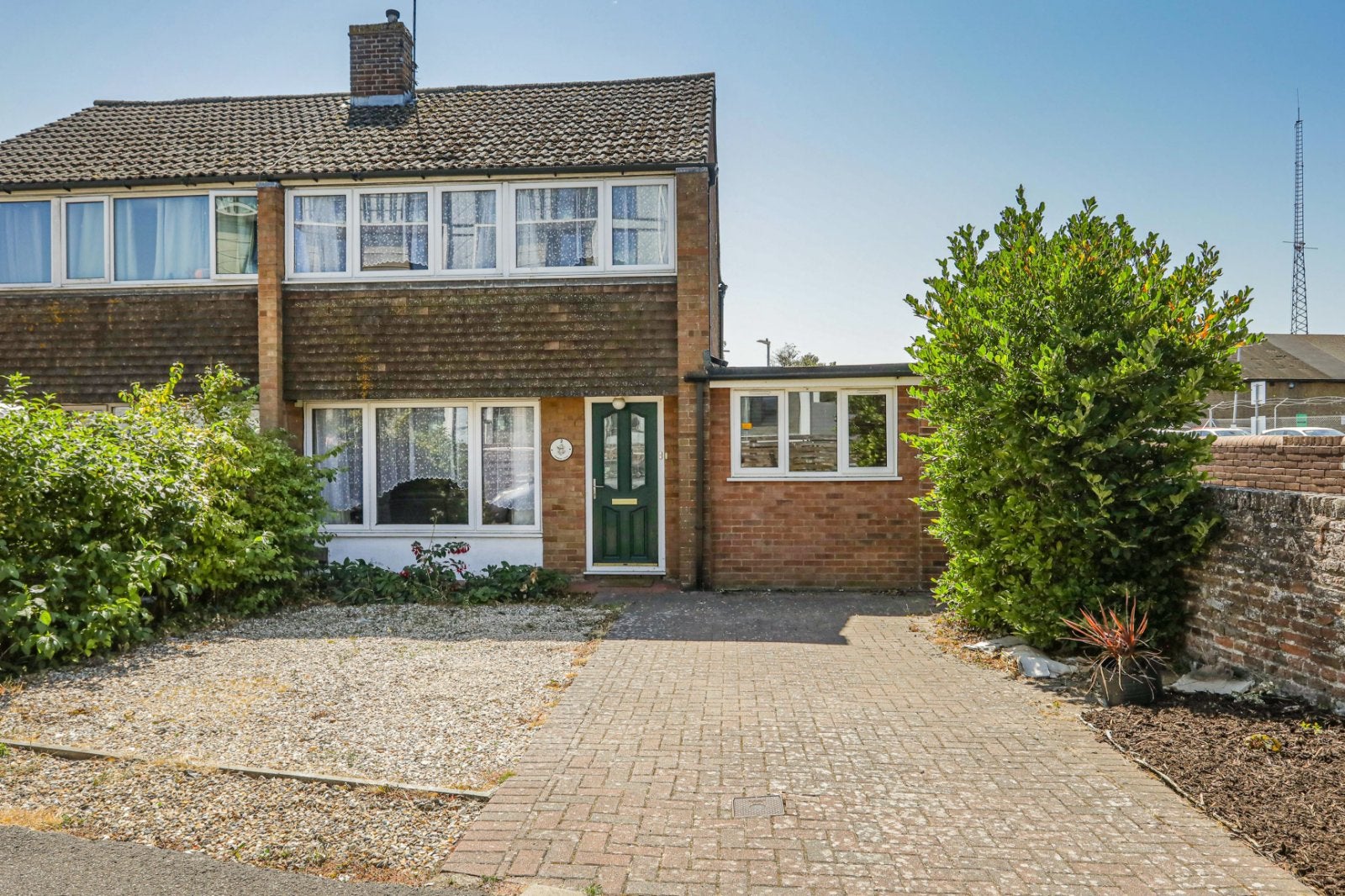 House Rhodaus Close in Canterbury