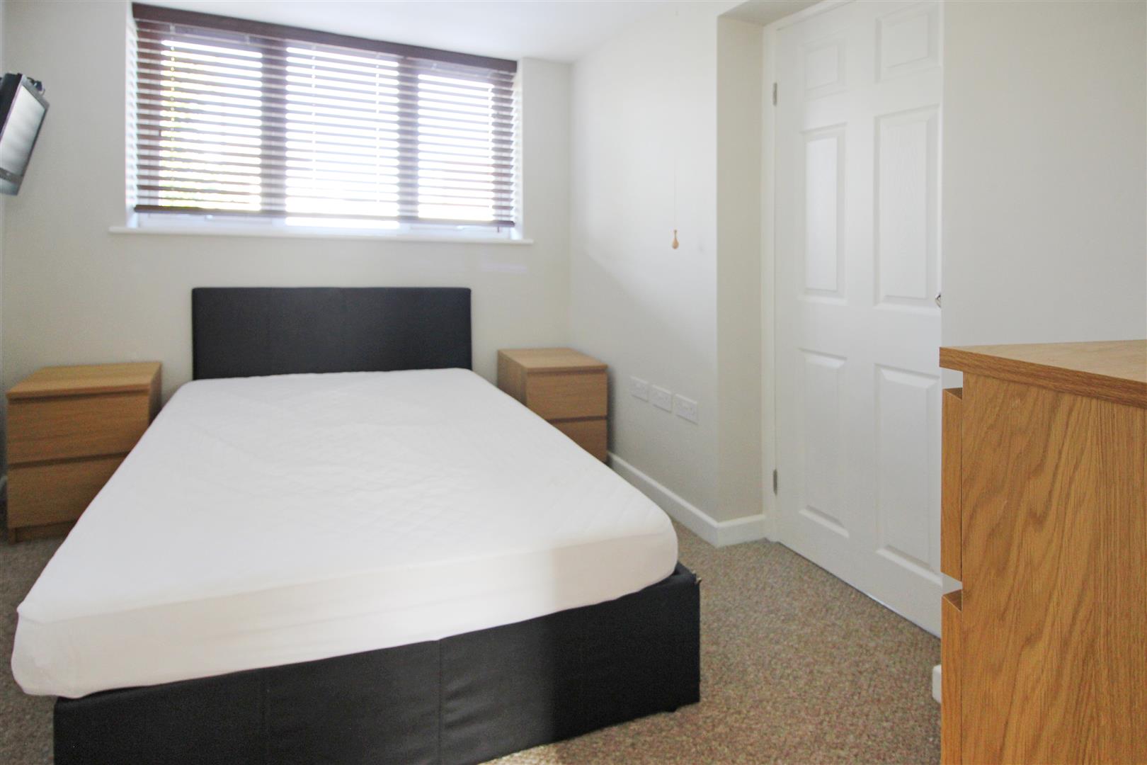 House Rhodaus Close in Canterbury