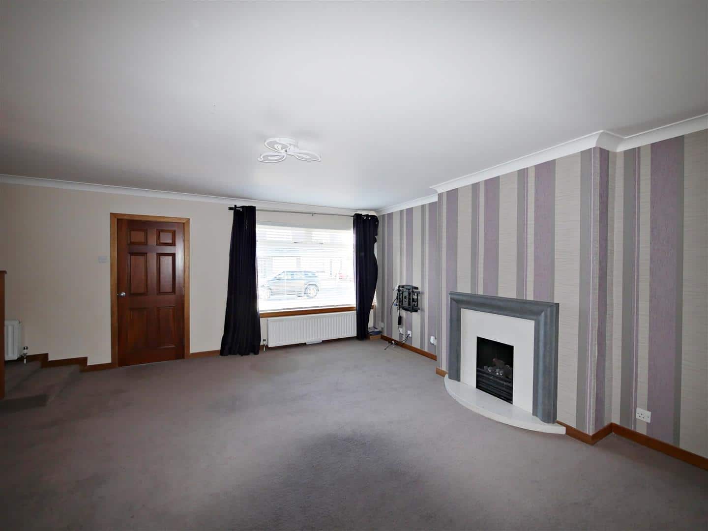 House Brora Road in Bishopbriggs