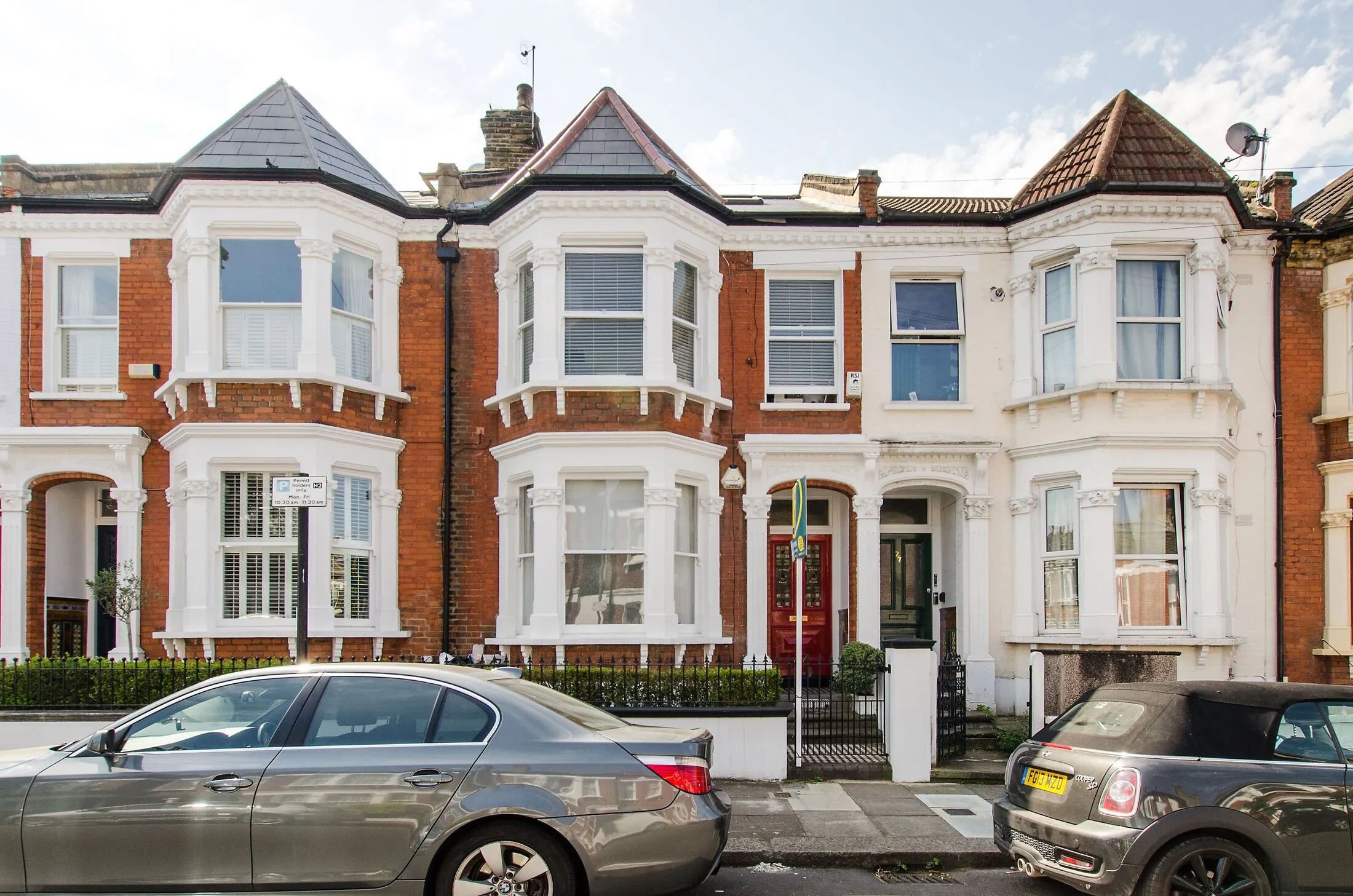 Flat Gosberton Road in Greater London
