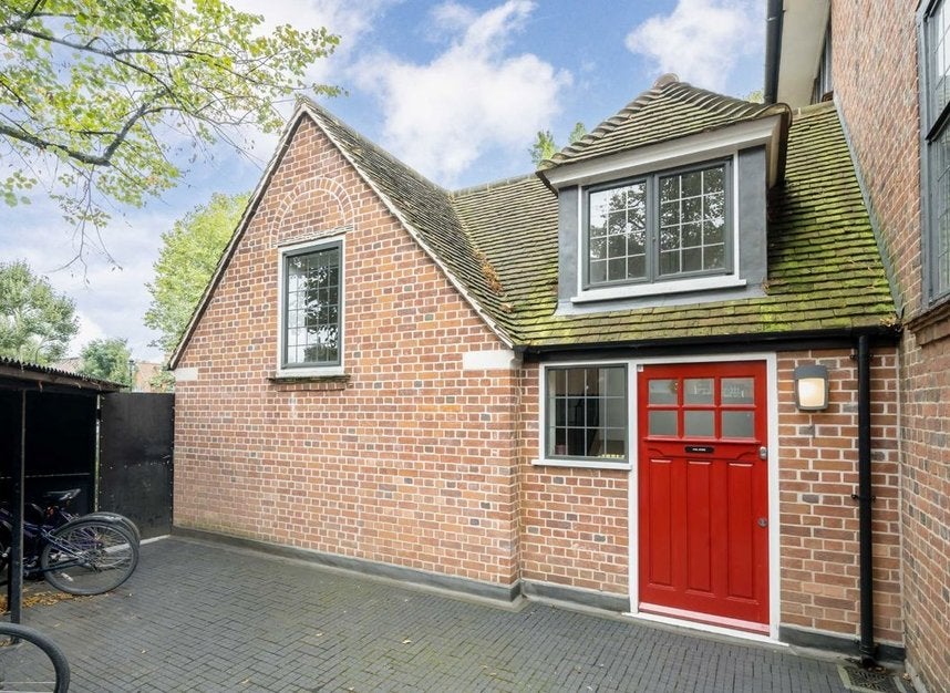 House Lancaster Grove in Greater London