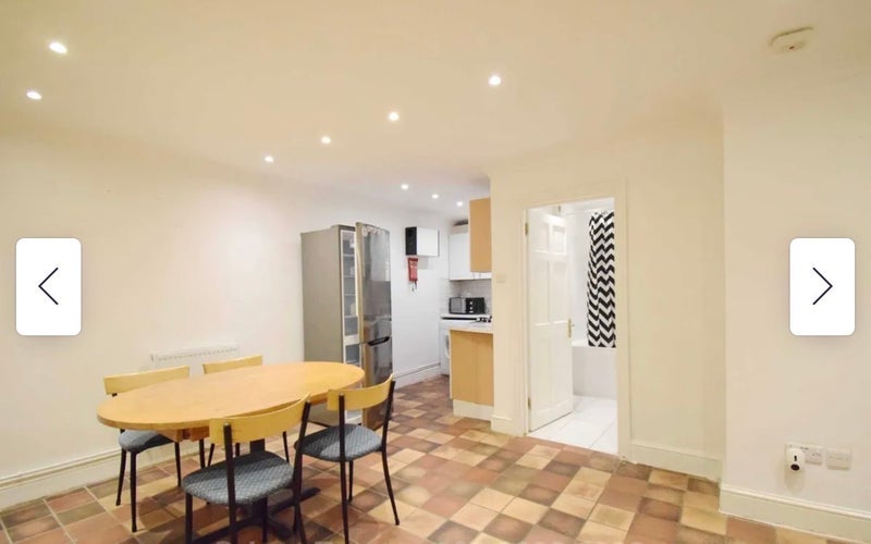 House Victoria Mews in Greater London