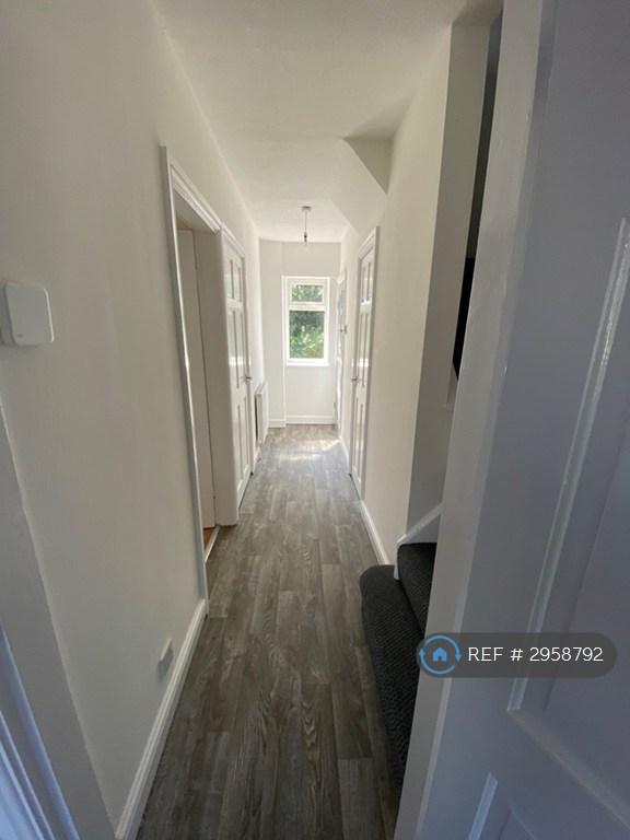 Flat Penns Lane in Birmingham