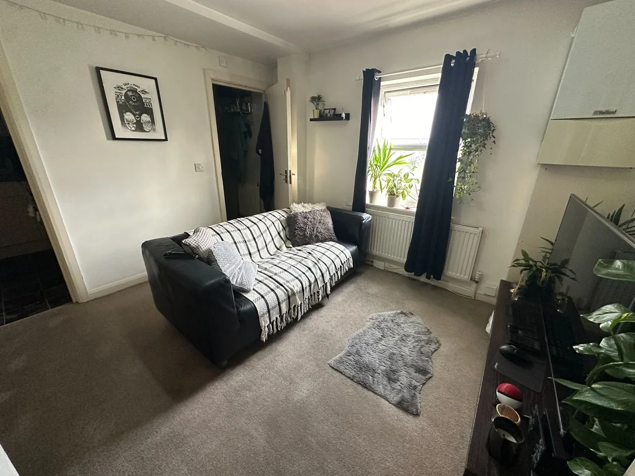 Flat Uxbridge Road in Greater London