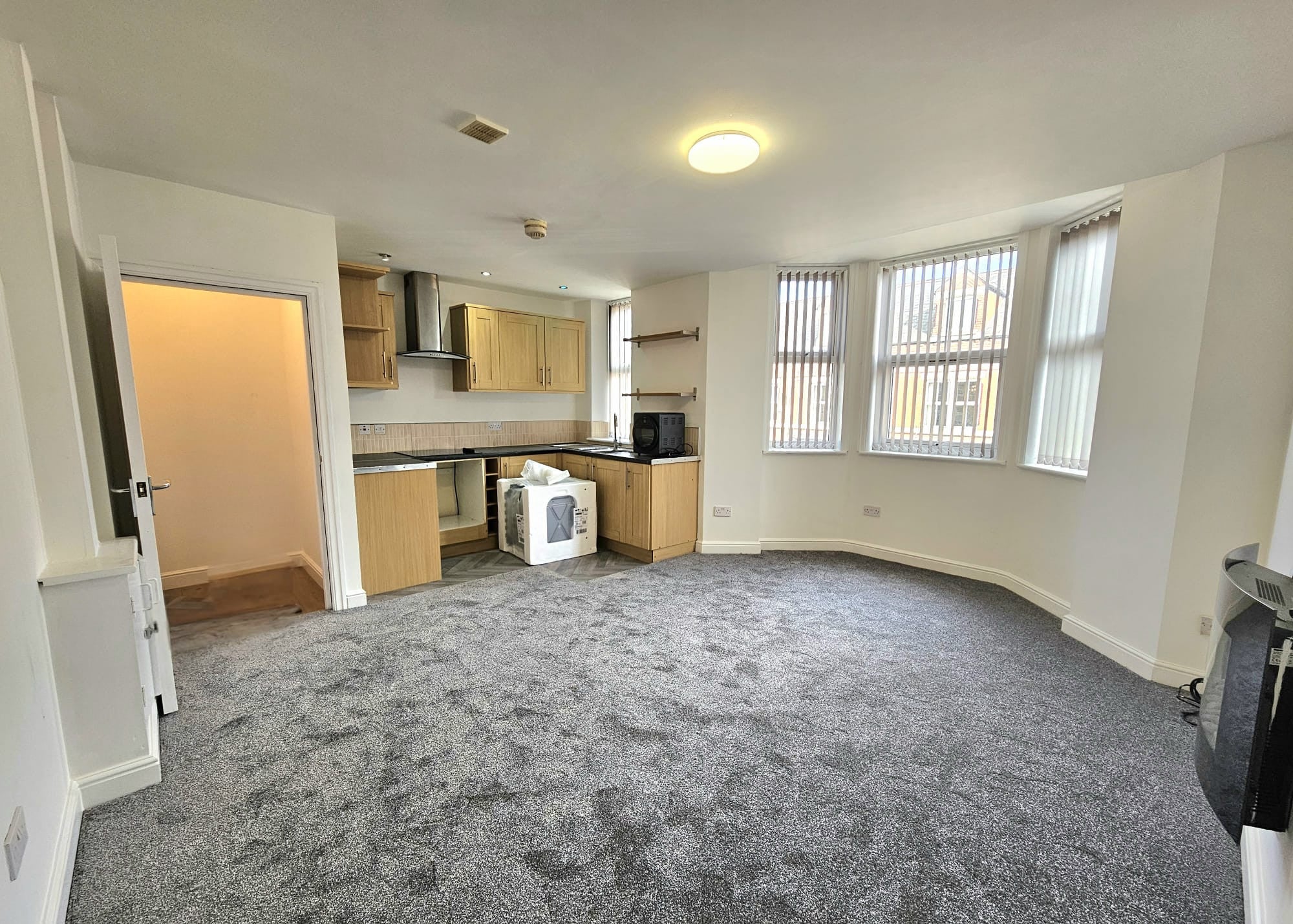 Flat Winmarleigh Street in Warrington