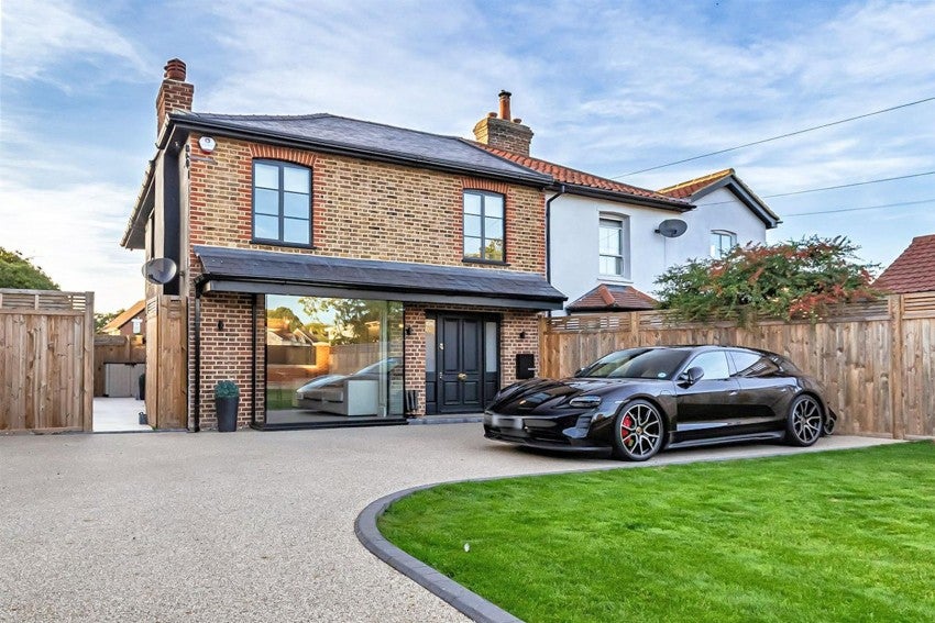 House Coopersale Common in Epping Forest