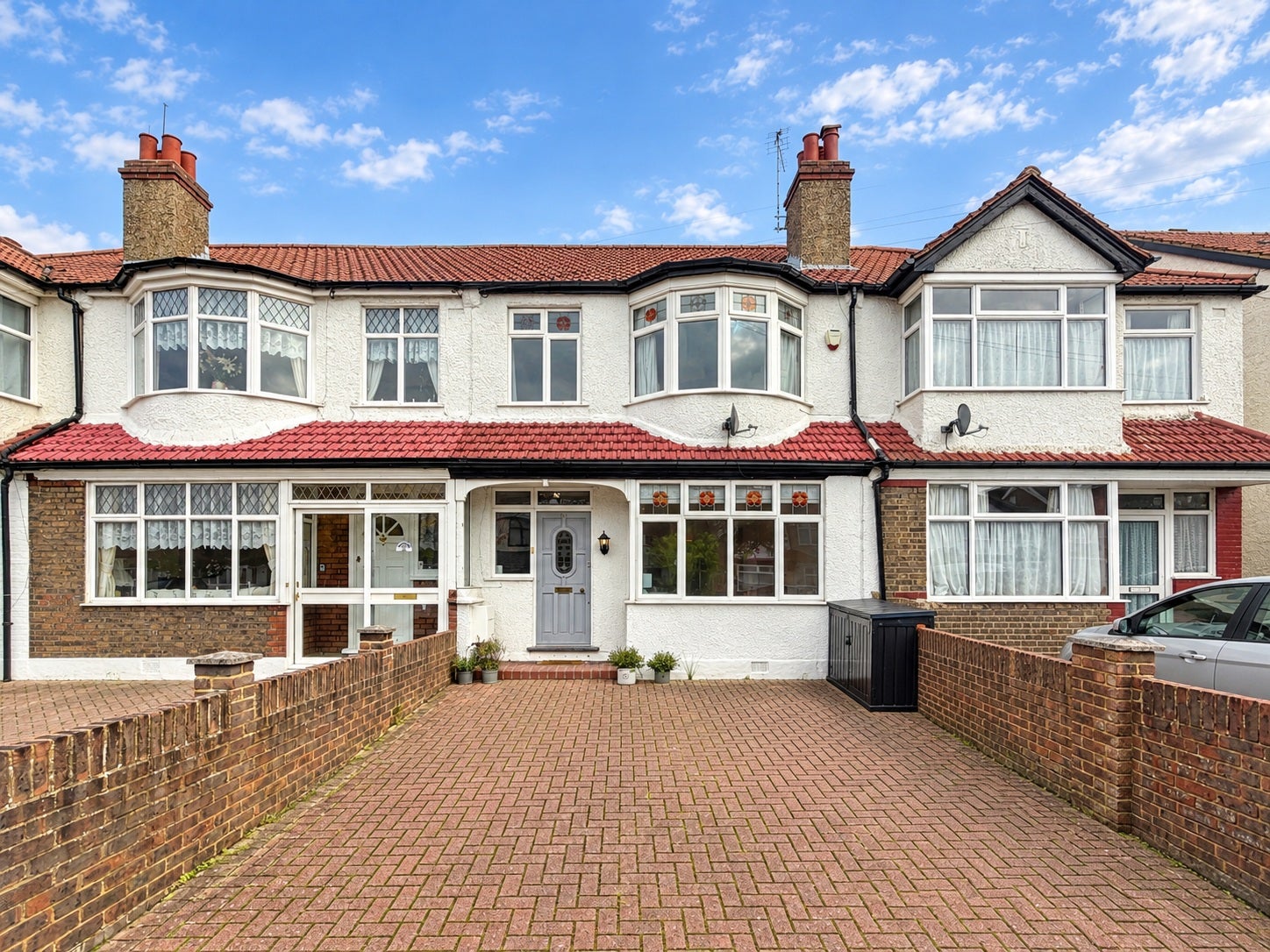 House Largewood Avenue in Greater London