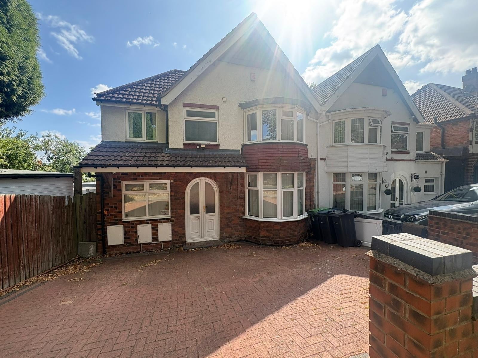House Wadhurst Road in Birmingham
