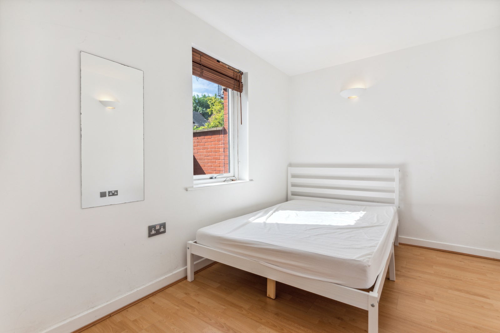 Flat Outram Place in Greater London