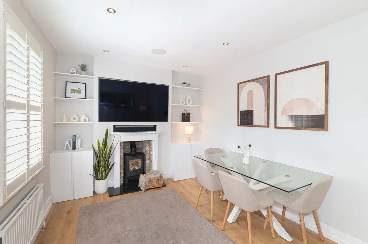 House Shuttleworth Road in Greater London
