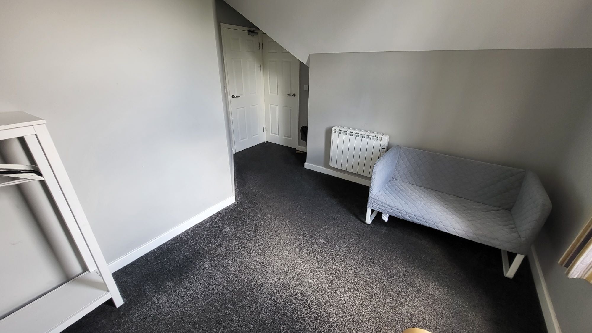 Room Auckland Road in Doncaster