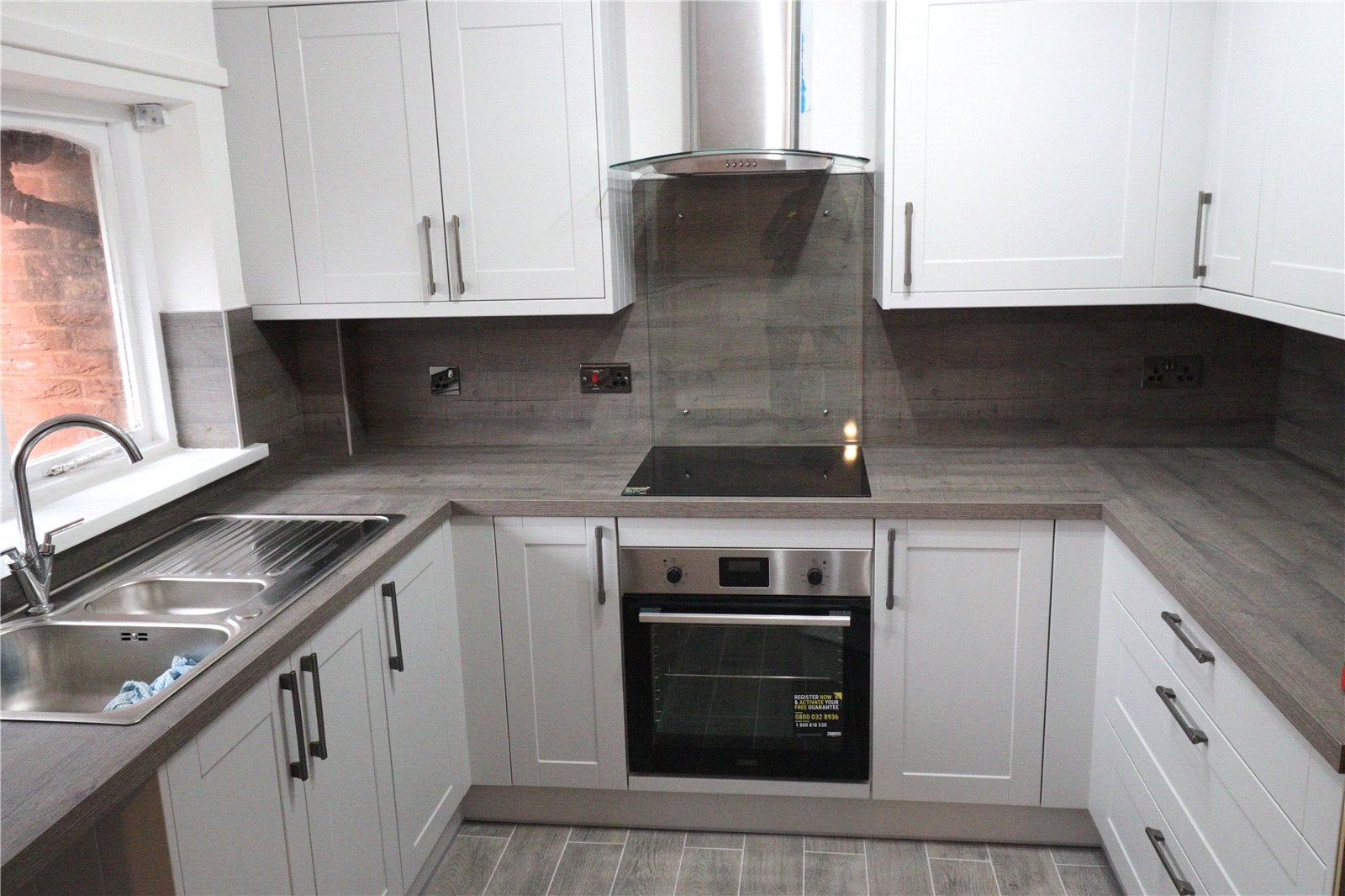 Flat Durban Lane in Basildon