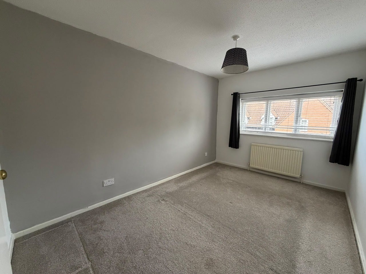 Flat Durban Lane in Basildon