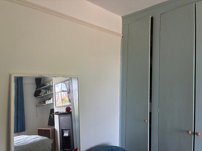Room Harewood Road in Greater London