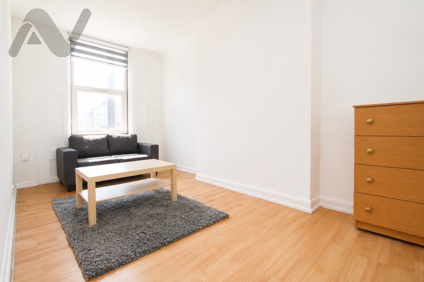 Flat Seven Sisters Road in Greater London