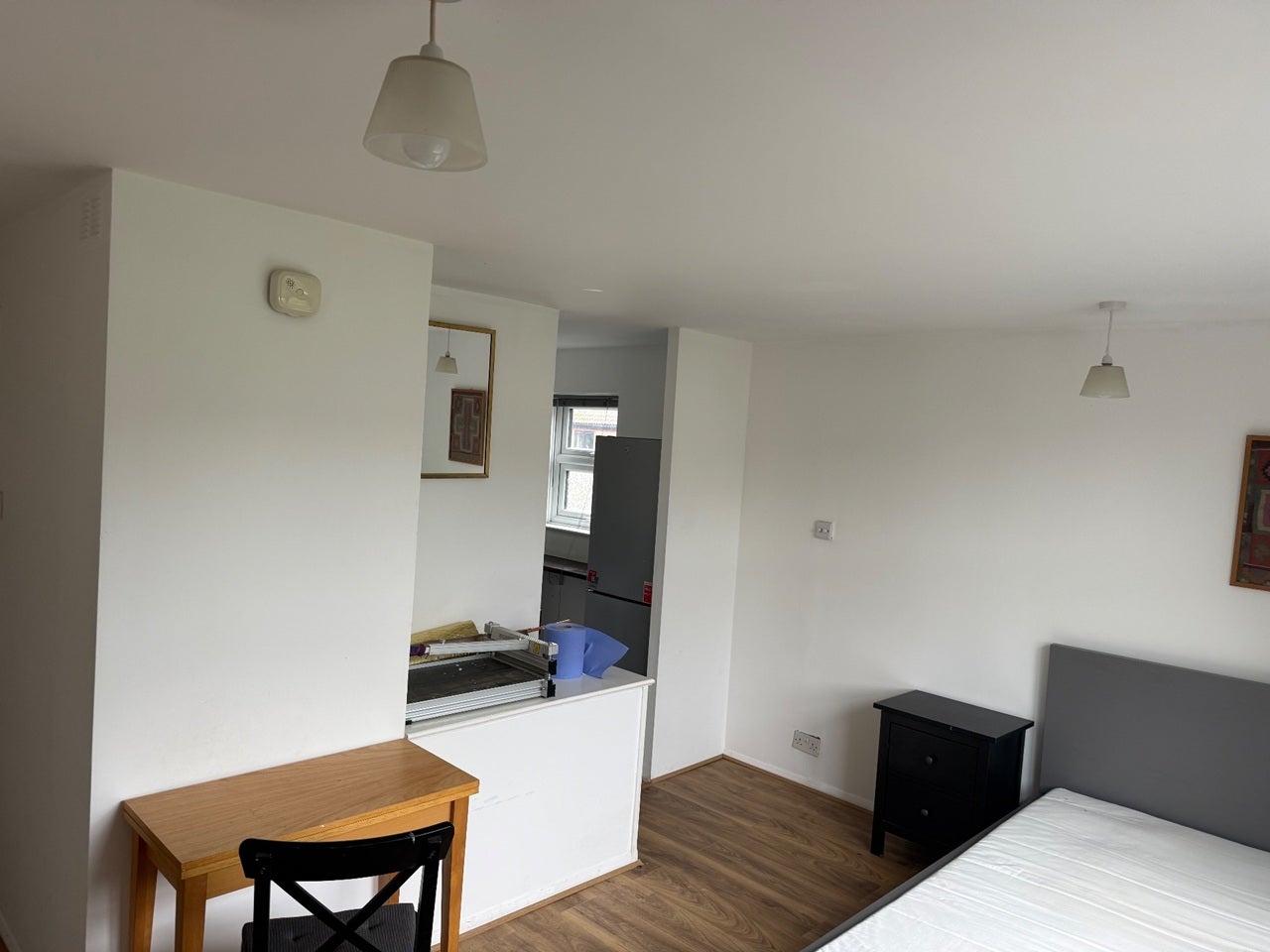 Flat Spencer Mews in Greater London