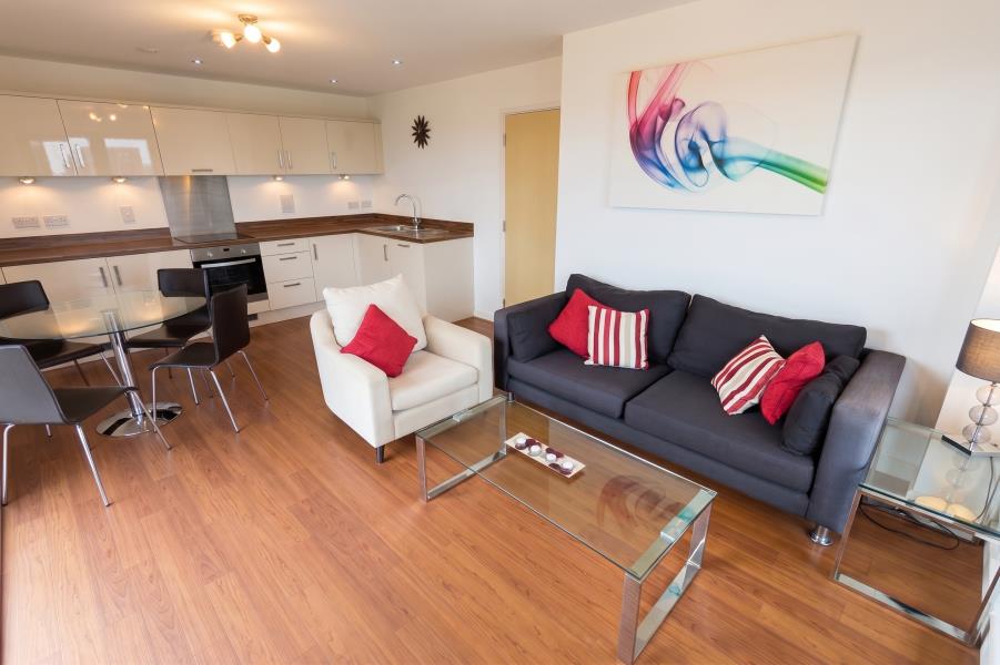 Flat Guildford Road in Woking