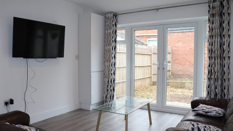 Room Sefton Road in Birmingham