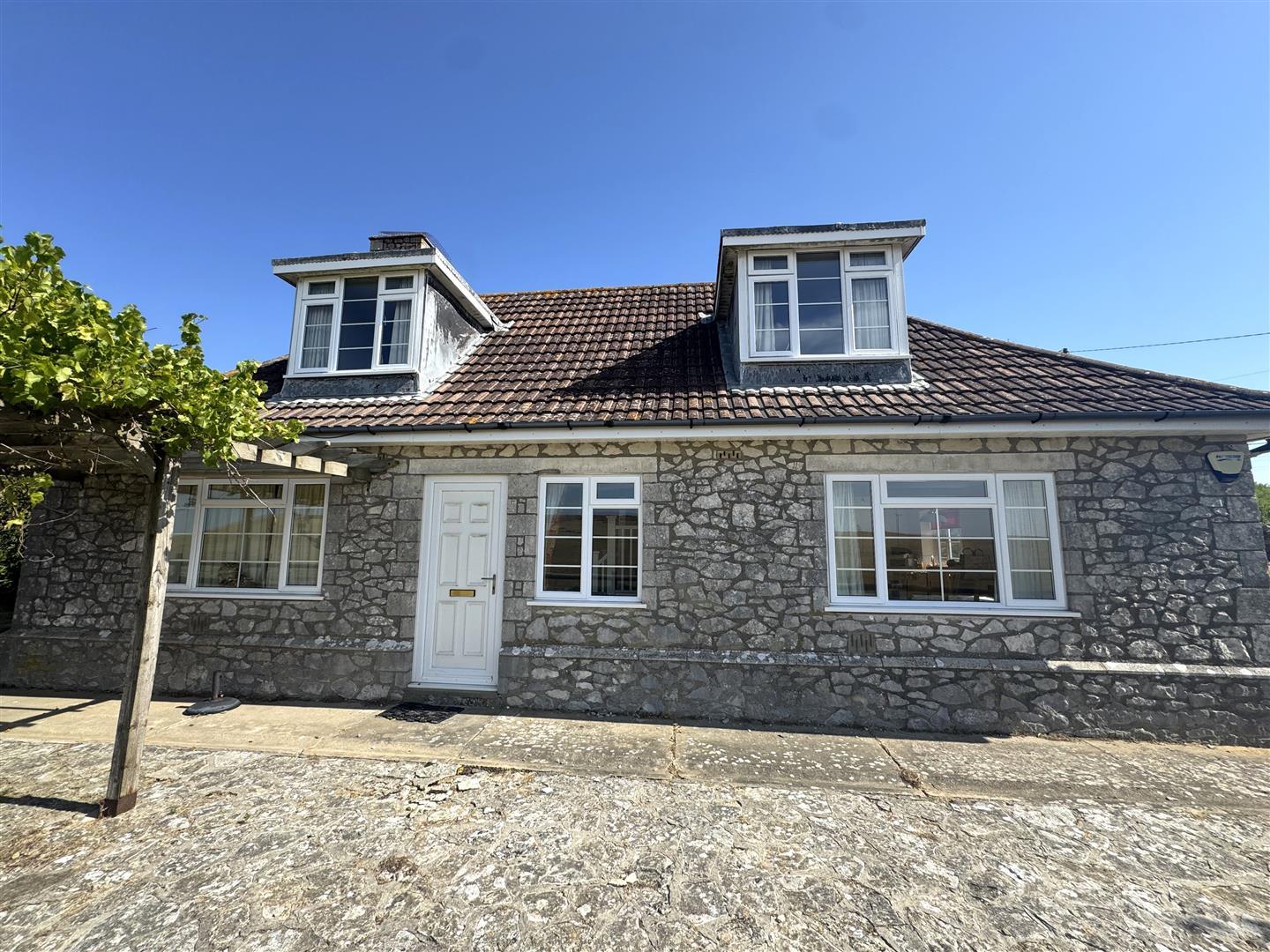 House Friar Waddon Road in Weymouth