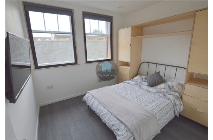 Flat Mosley Street in Newcastle upon Tyne