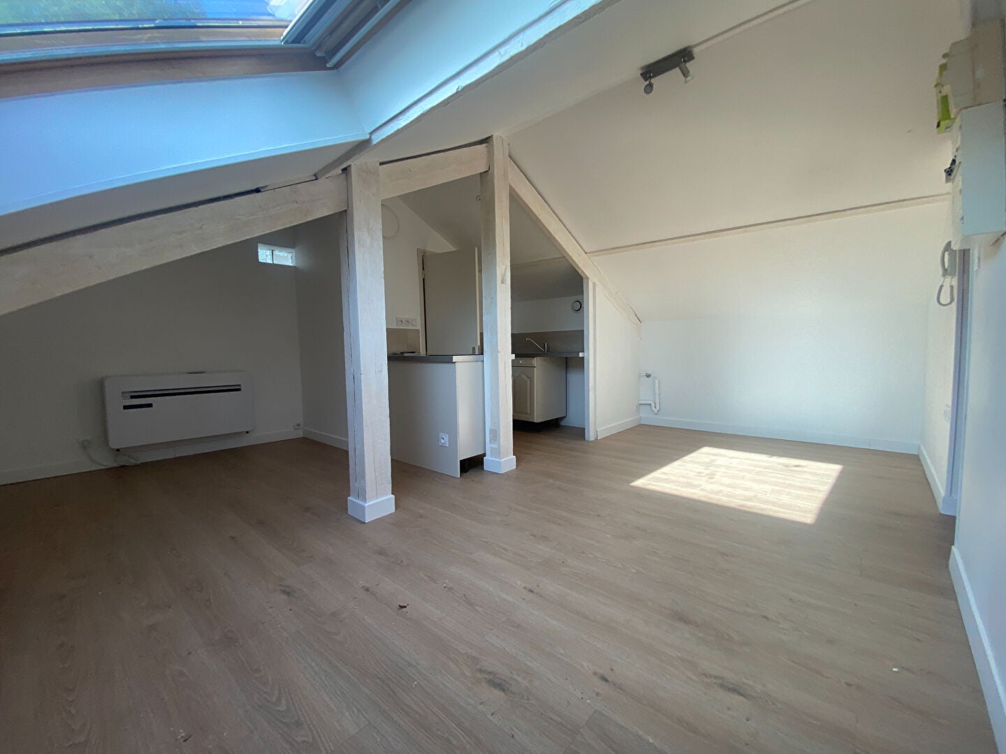 Appartement Place Léon Cassé à Corbeil-Essonnes
